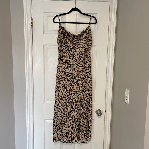 MIDI cheetah slip dress - new without tag size M - Picture 1 of 6